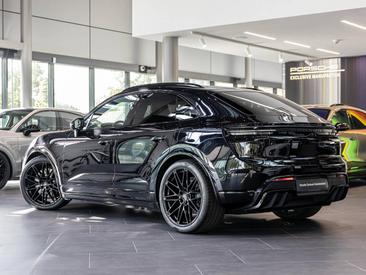 Porsche Macan Electrique Turbo — photo 3