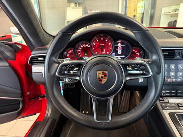 Porsche 991 II Carrera — photo 19