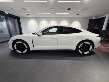 Porsche Taycan ph2 GTS — photo 2