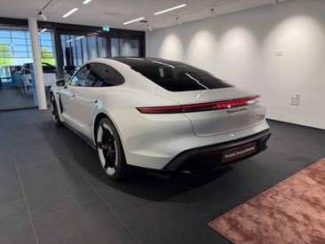 Porsche Taycan ph2 GTS — photo 3