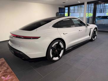 Porsche Taycan ph2 GTS — photo 5