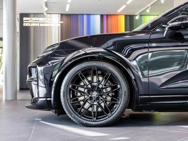 Porsche Macan Electrique Turbo — photo 10