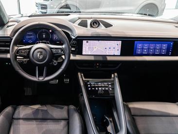 Porsche Macan Electrique Turbo — photo 22