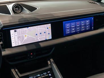 Porsche Macan Electrique Turbo — photo 24