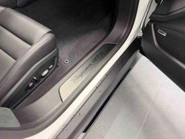 Porsche Taycan ph2 GTS — photo 23