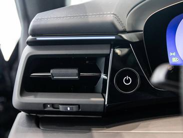 Porsche Macan Electrique Turbo — photo 36