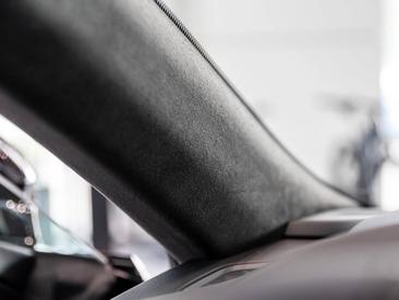 Porsche Macan Electrique Turbo — photo 48