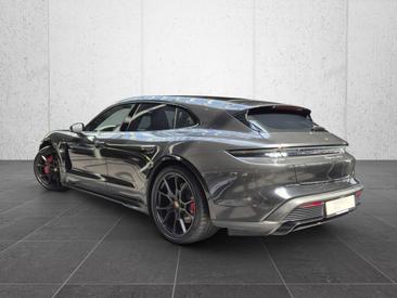 Porsche Taycan GTS Sport Turismo — photo 3