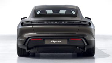 Porsche Taycan — photo 7
