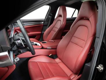 Porsche Panamera II ph2 4 Platinum Edition — photo 13