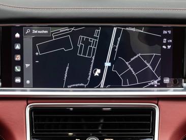 Porsche Panamera II ph2 4 Platinum Edition — photo 25