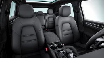 Porsche Cayenne III GTS — photo 7