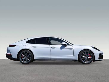 Porsche Panamera III 4S E-Hybrid — photo 11