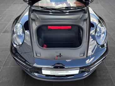 Porsche 992 I Carrera 4 GTS Cabriolet — photo 21