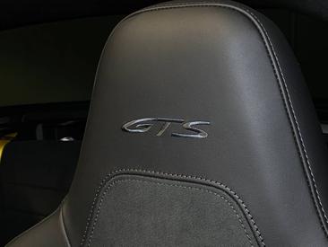 Porsche 992 II Targa 4 GTS — photo 30