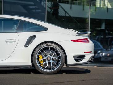 Porsche 991 I Turbo S — photo 9