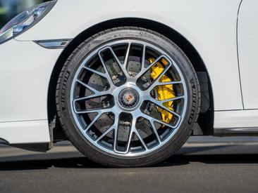 Porsche 991 I Turbo S — photo 10