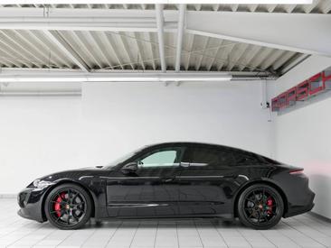 Porsche Taycan GTS — photo 2