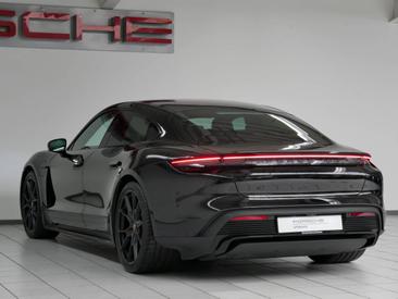 Porsche Taycan GTS — photo 5
