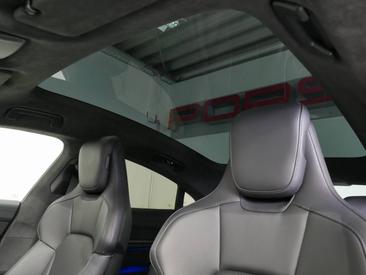 Porsche Taycan GTS — photo 20