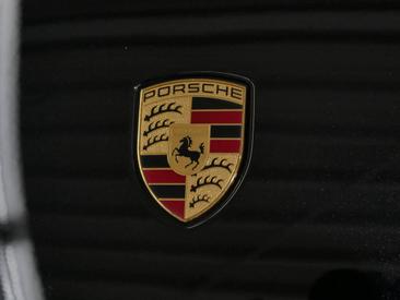 Porsche Taycan GTS — photo 40