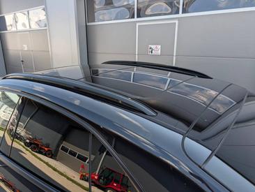Porsche Macan Electrique 4 — photo 21