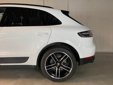 Porsche Macan S — photo 10