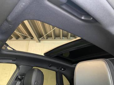 Porsche Macan S — photo 30