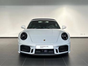 Porsche 992 II Carrera Cabriolet — photo 8