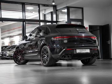 Porsche Macan S — photo 3