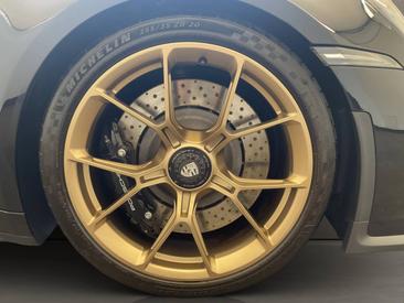 Porsche 992 I GT3 Mit Touring-Paket — photo 12