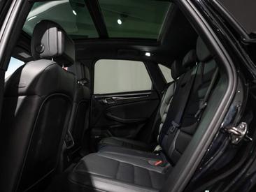 Porsche Macan S — photo 15