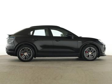Porsche Macan Electrique 4S — photo 6