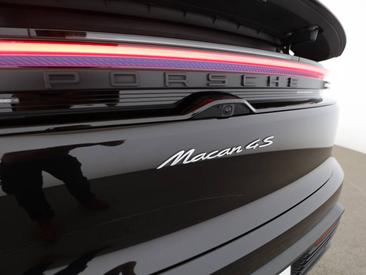 Porsche Macan Electrique 4S — photo 23