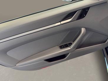 Porsche 992 I Carrera — photo 19