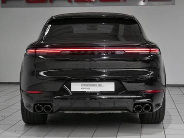 Porsche Cayenne III E-Hybrid Coupé — photo 4