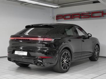 Porsche Cayenne III E-Hybrid Coupé — photo 5