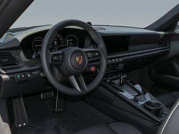Porsche 992 II Carrera 4 GTS Cabriolet — photo 11