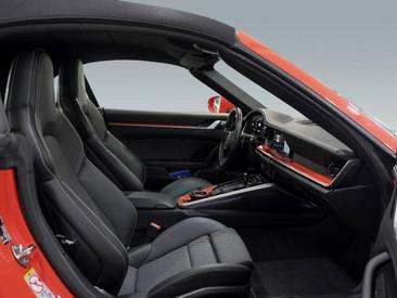 Porsche 992 I Turbo S Cabriolet — photo 15