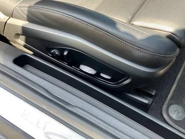 Porsche 992 I Carrera S Cabriolet — photo 27