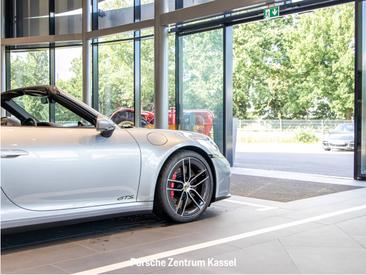 Porsche 992 II Carrera 4 GTS Cabriolet — photo 17