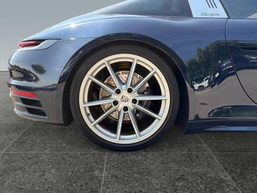 Porsche 992 I Targa 4 — photo 10