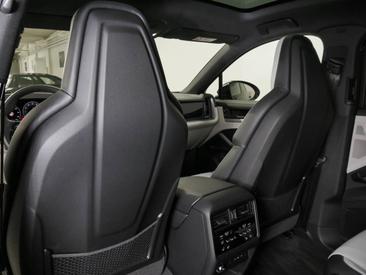Porsche Cayenne III E-Hybrid Coupé — photo 21