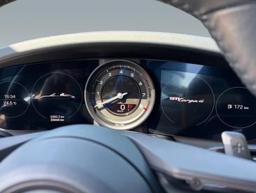 Porsche 992 I Targa 4 — photo 20