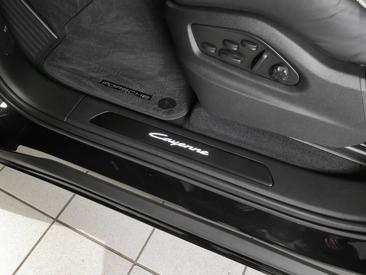 Porsche Cayenne III E-Hybrid Coupé — photo 24