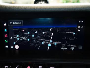 Porsche 992 I GT3 Mit Touring-Paket — photo 18