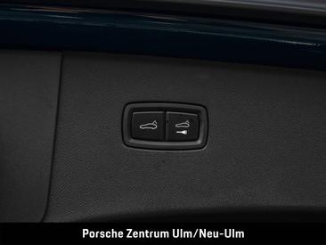 Porsche Cayenne III E-Hybrid Coupé Black Edition — photo 19