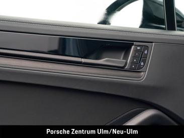 Porsche Cayenne III E-Hybrid Coupé Black Edition — photo 23