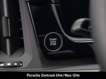 Porsche Cayenne III E-Hybrid Coupé Black Edition — photo 31