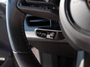Porsche Taycan Sport Turismo — photo 27